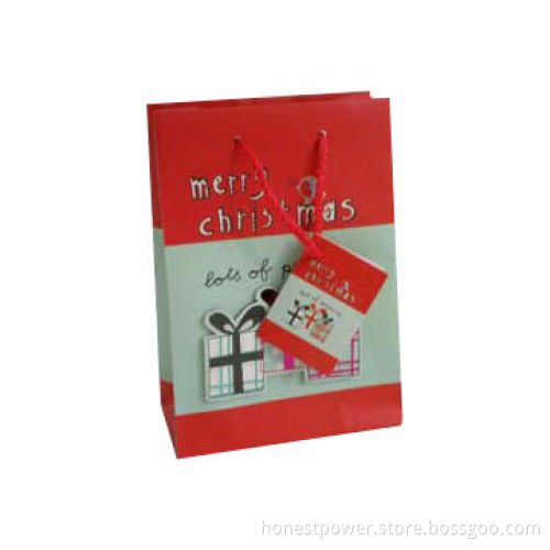 Christmas Gift Bags, Made of 157gms SBS, Customized Designs and Sizes are Accepted